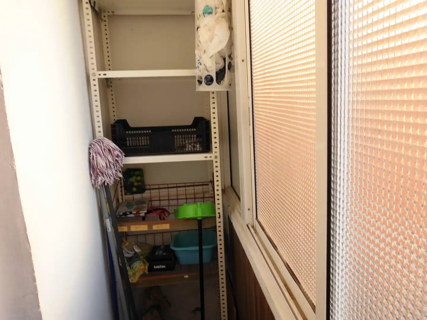 Flat for sale in Zaragoza  with Air Conditioner, Terrace and Oven