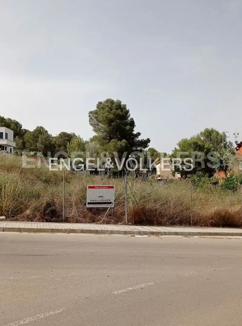Residential land for sale in Canyelles, imagen 3