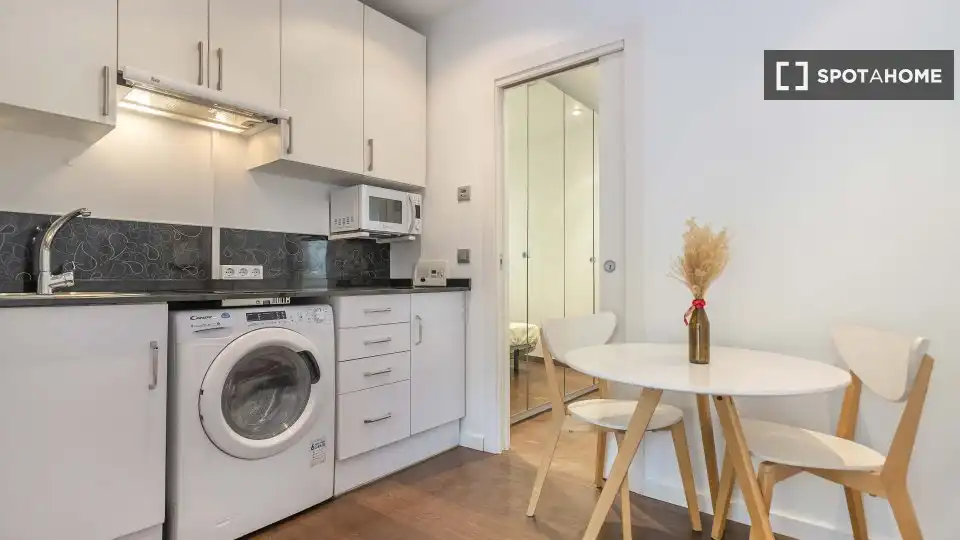 Wohnung zur Miete in El Coll