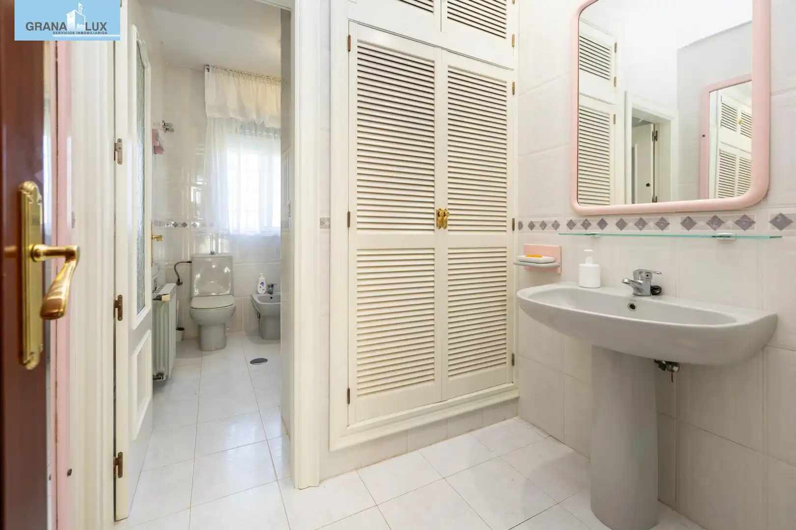 Chalet con terraza en venta en 163 Avenida de los Alamos, imagen 49