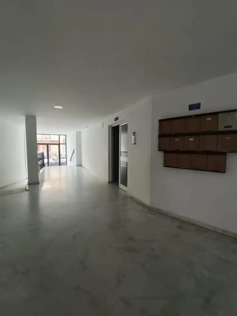Piso en venta en La Algaba con Aire acondicionado