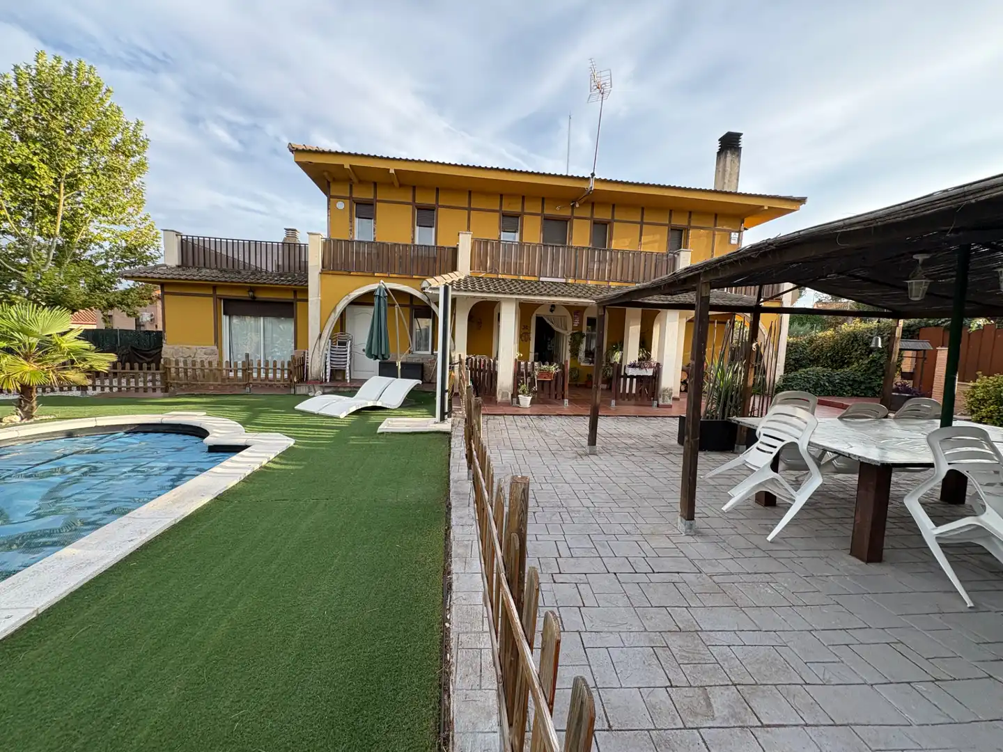 Chalet con terraza en venta en Calle Dulcinea 14, imagen 7