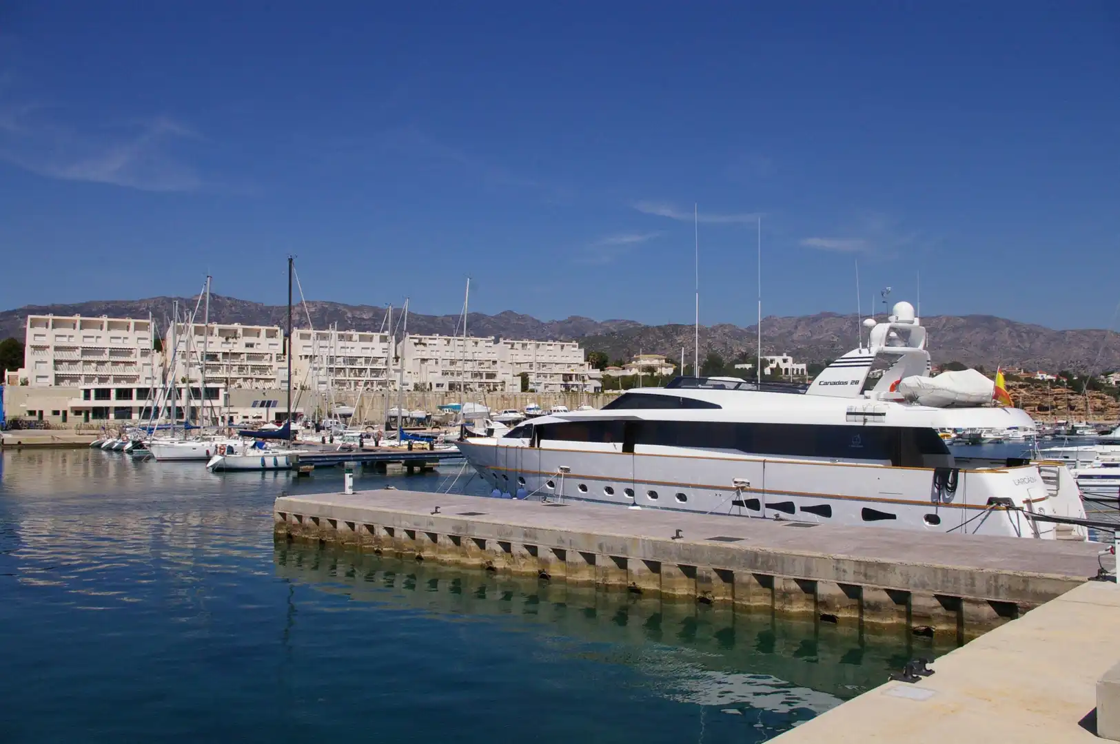 Außenansicht von Wohnung zum Verkauf in L'Ametlla de Mar  mit Klimaanlage, Terrasse und Waschmaschine