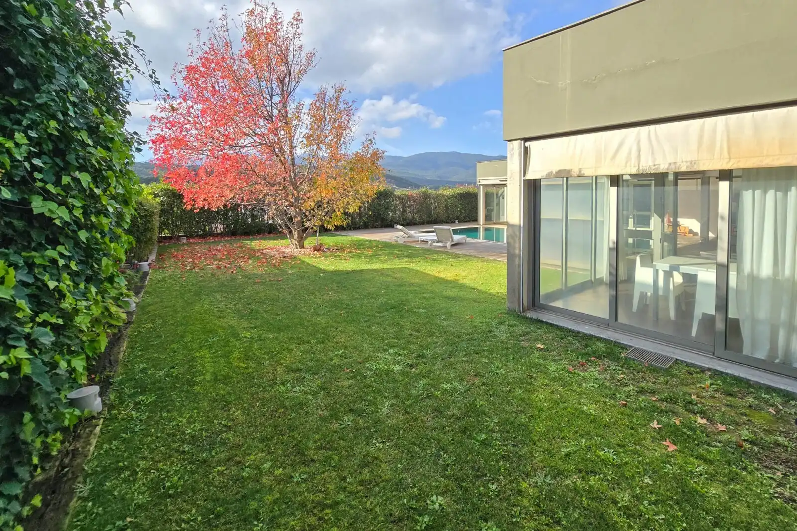 Jardín de Casa o chalet en venta en La Jonquera con Aire acondicionado, Calefacción y Jardín privado