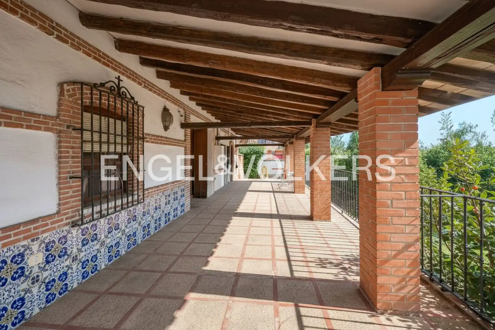 Houses for sale in Azuqueca de Henares  with Heating and Private garden