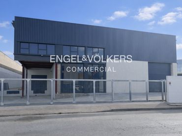 Nave industrial in vendita a La Llagosta