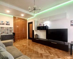 Sala d'estar de Estudi per a compartir en  Madrid Capital amb Aire condicionat i Terrassa