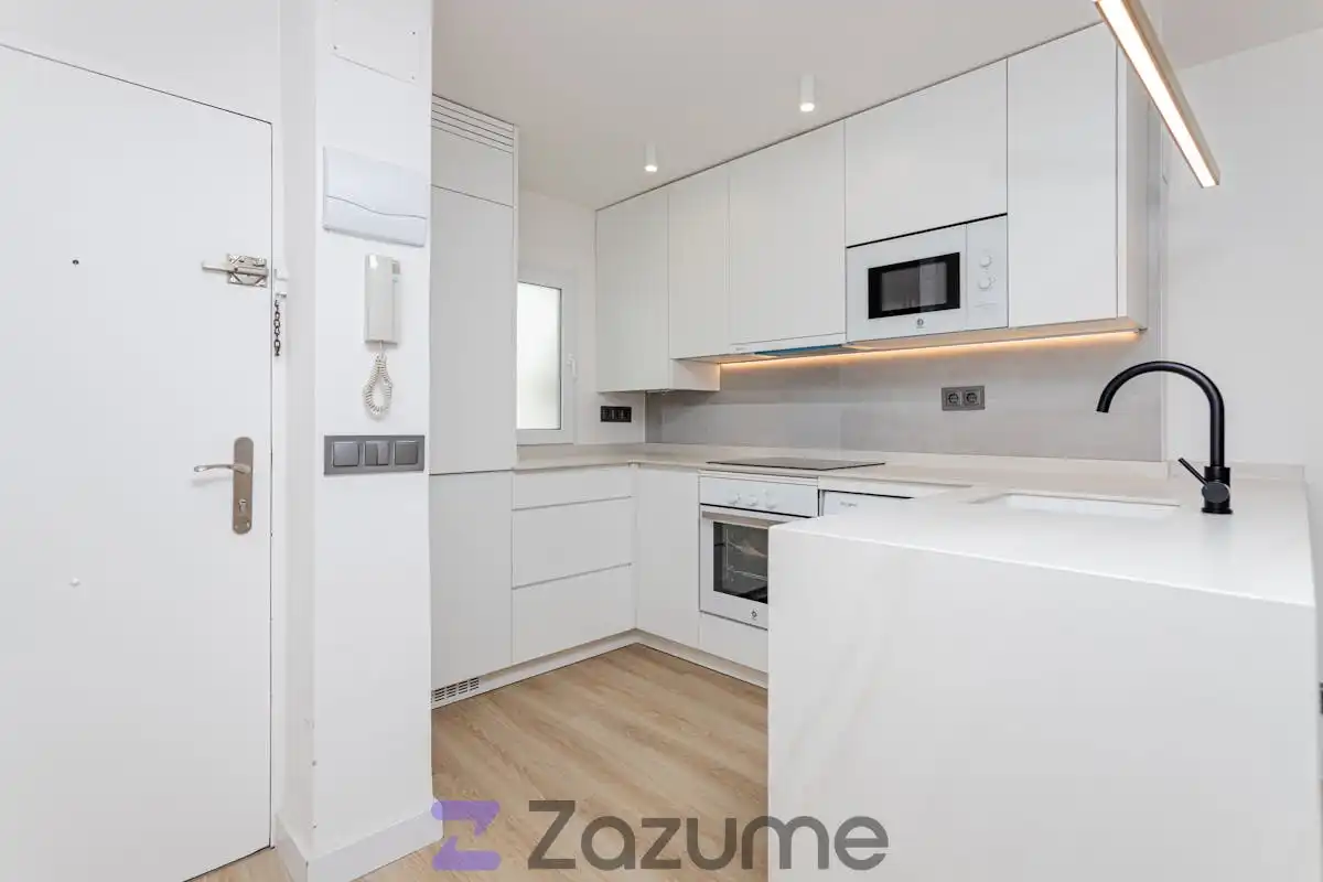 Cocina de Piso de alquiler en Madrid con Aire acondicionado, Calefacción y Parquet