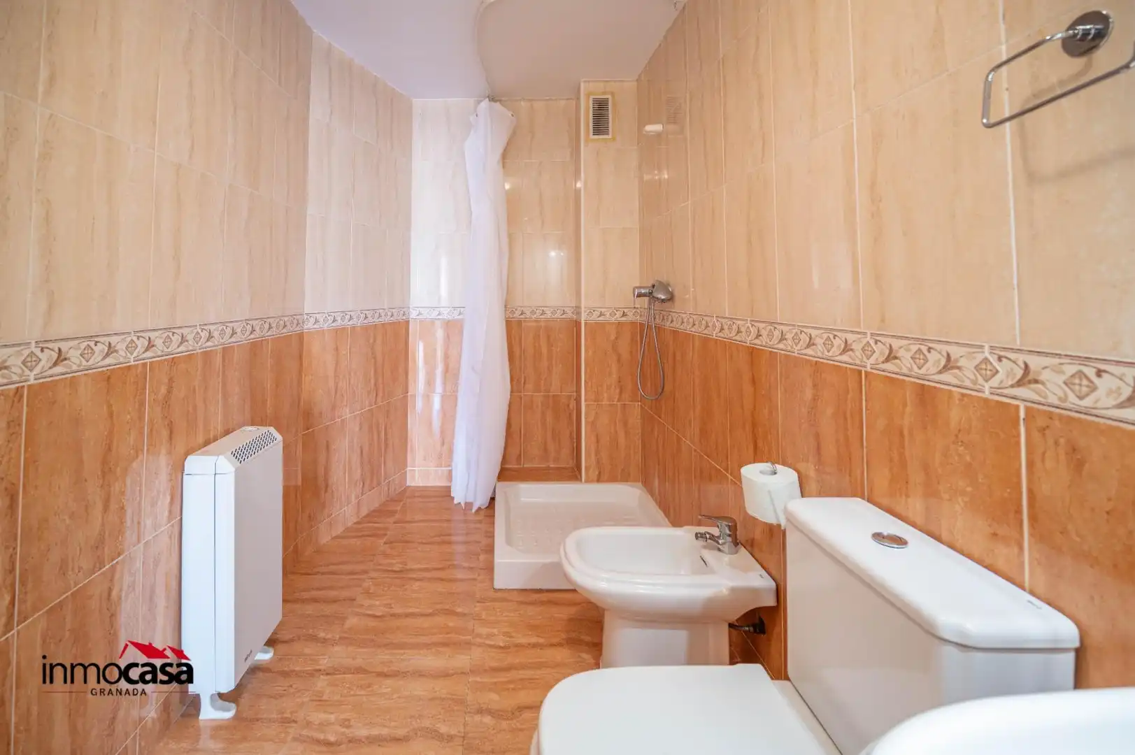 Badezimmer von Wohnung zum Verkauf in Ogíjares mit Terrasse