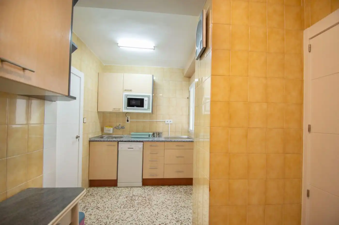 Flat with lift to rent in Ciudad Jardín - Tagarete - El Zapillo, imagen 11