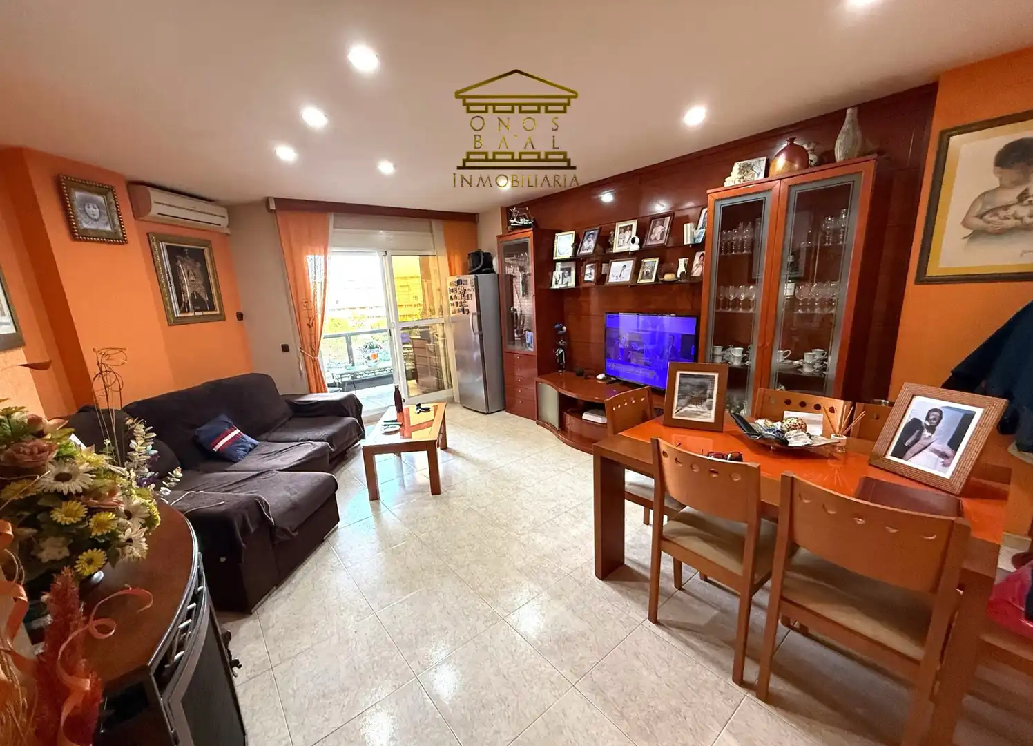 Sala de estar de Piso en venta en Huelva con Aire acondicionado y Amueblado