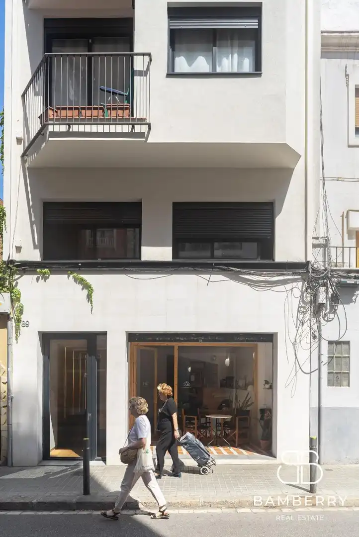 Vista exterior de Local de lloguer en Barcelona