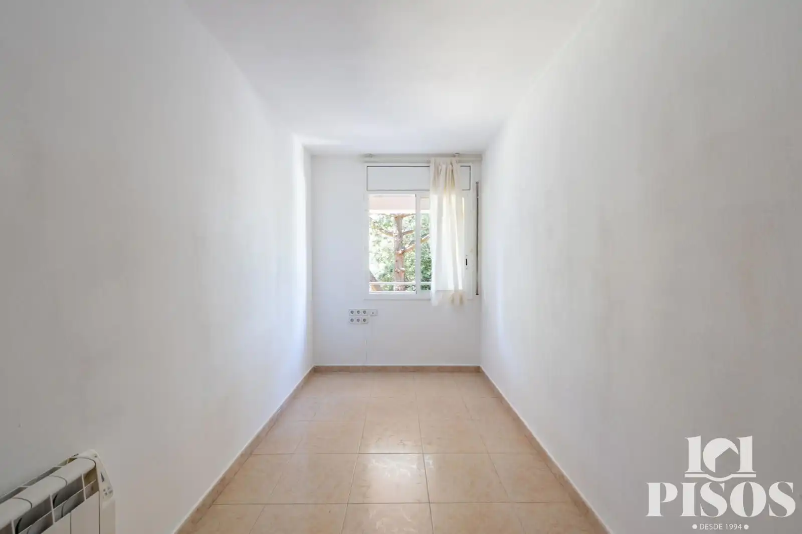 Bedroom of Duplexes for sale in Rubí  with Air Conditioner, Heating and Terrace