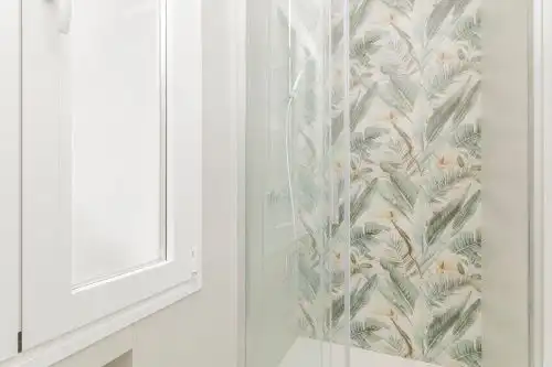 Bathroom of Attic for sale in Madrid  with Air Conditioner, Heating and Parquet flooring