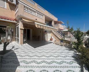 Terrassa de Apartament en venda en Orihuela amb Aire condicionat, Piscina i Moblat