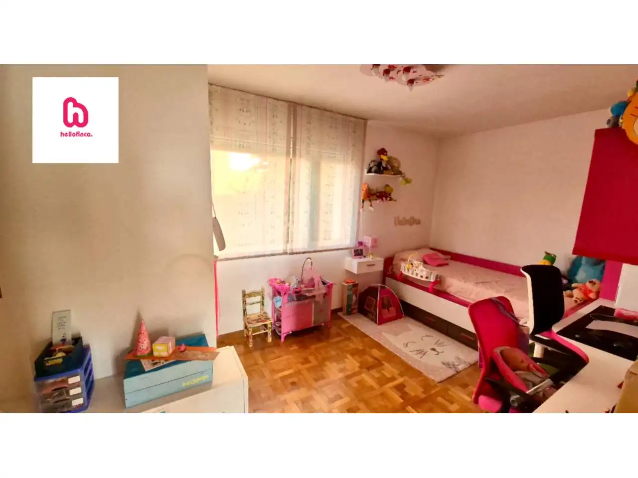 Casa aparellada amb jardí en venda a Calle Josep Munné Vidal, imagen 15