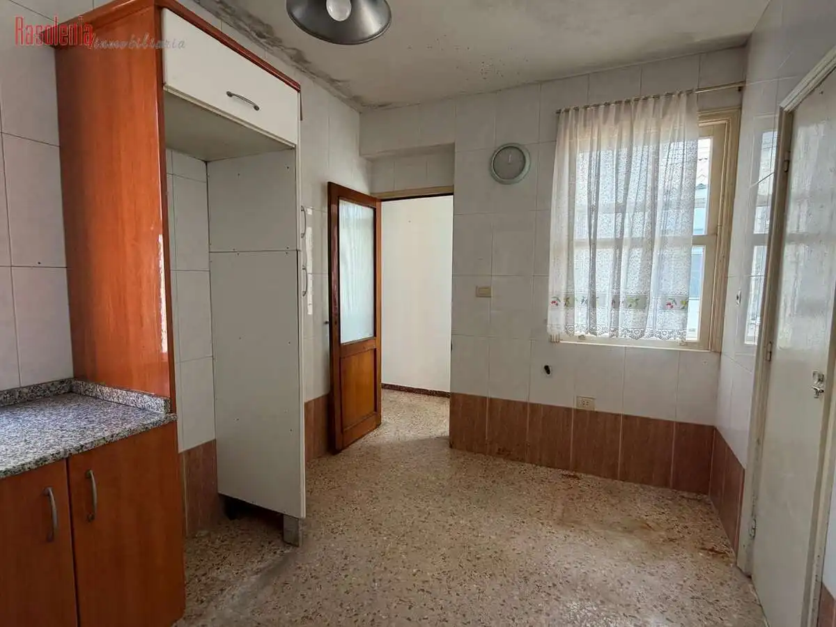 Cocina de Piso en venta en Lugo con Calefacción