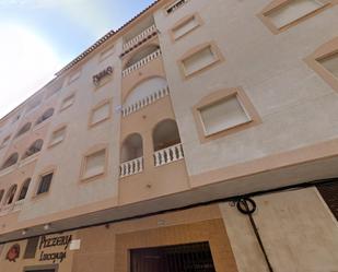 Vista exterior de Apartament de lloguer en Torrevieja amb Terrassa, Balcó i Piscina comunitària