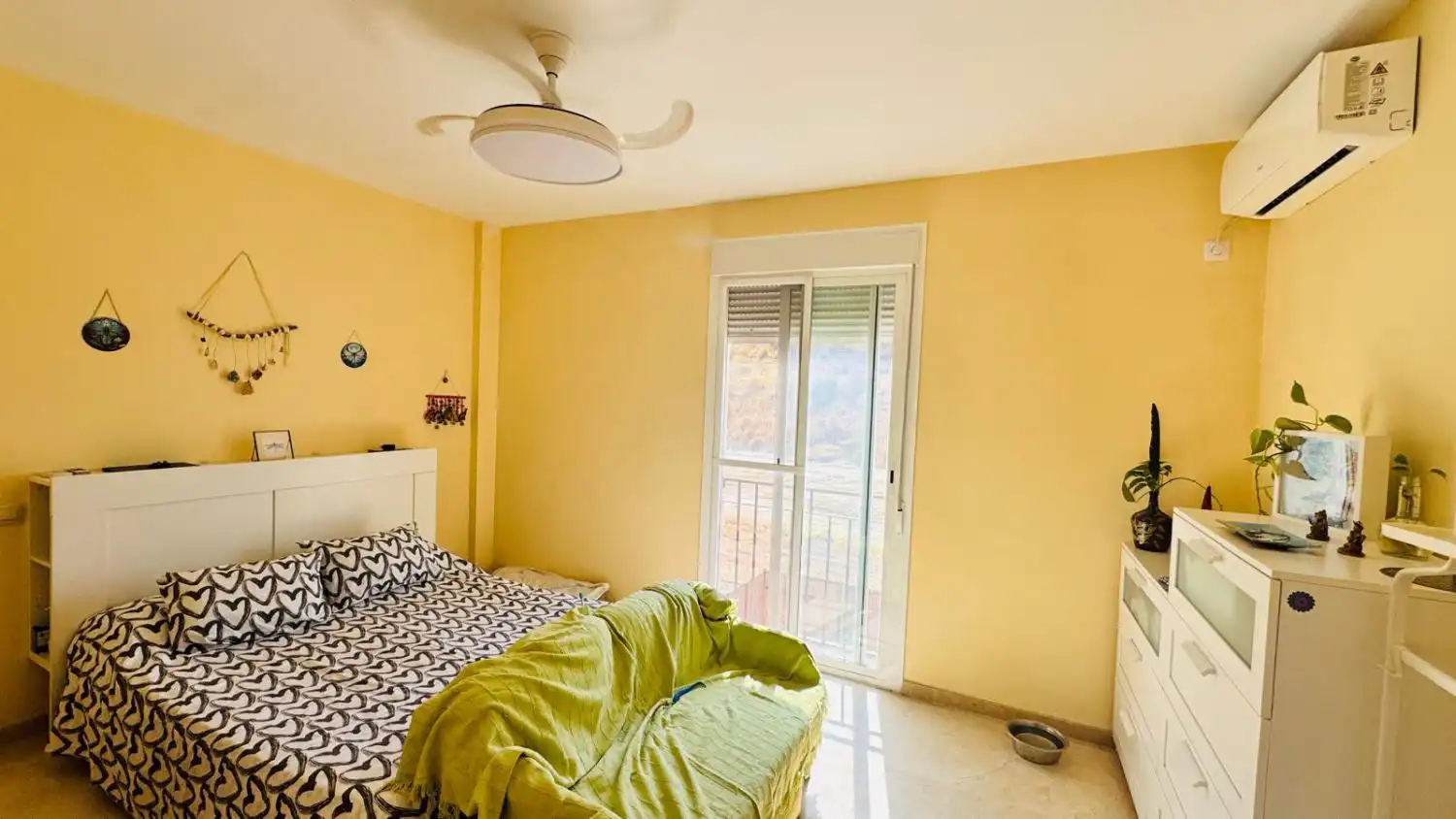 Dormitori de Casa o xalet en venda en Lebrija amb Aire condicionat, Calefacció i Terrassa