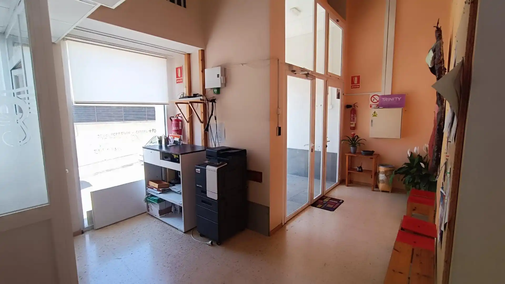 Business premises for sale in Arnau Palau, imagen 2