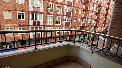 Foto 2 de Piso en venta en Calle de Federico Vial, Castilla - Hermida, Santander