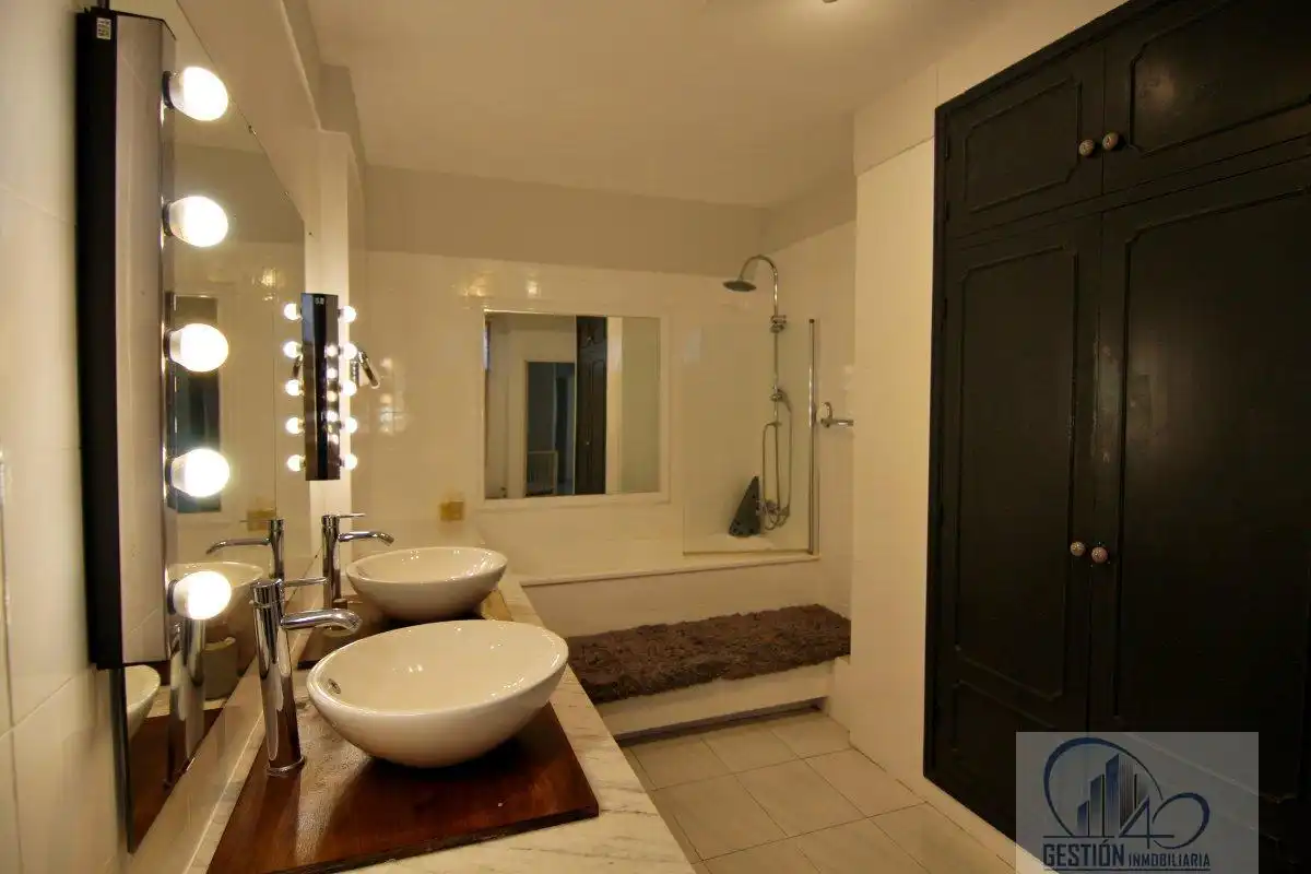 Baño de Ático en venta en Santa Cruz de Tenerife con Trastero, Amueblado y Alarma