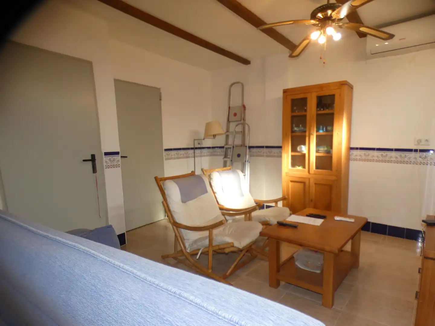 Sala de estar de Casa adosada en venta en San Pedro del Pinatar con Aire acondicionado, Jardín privado y Amueblado