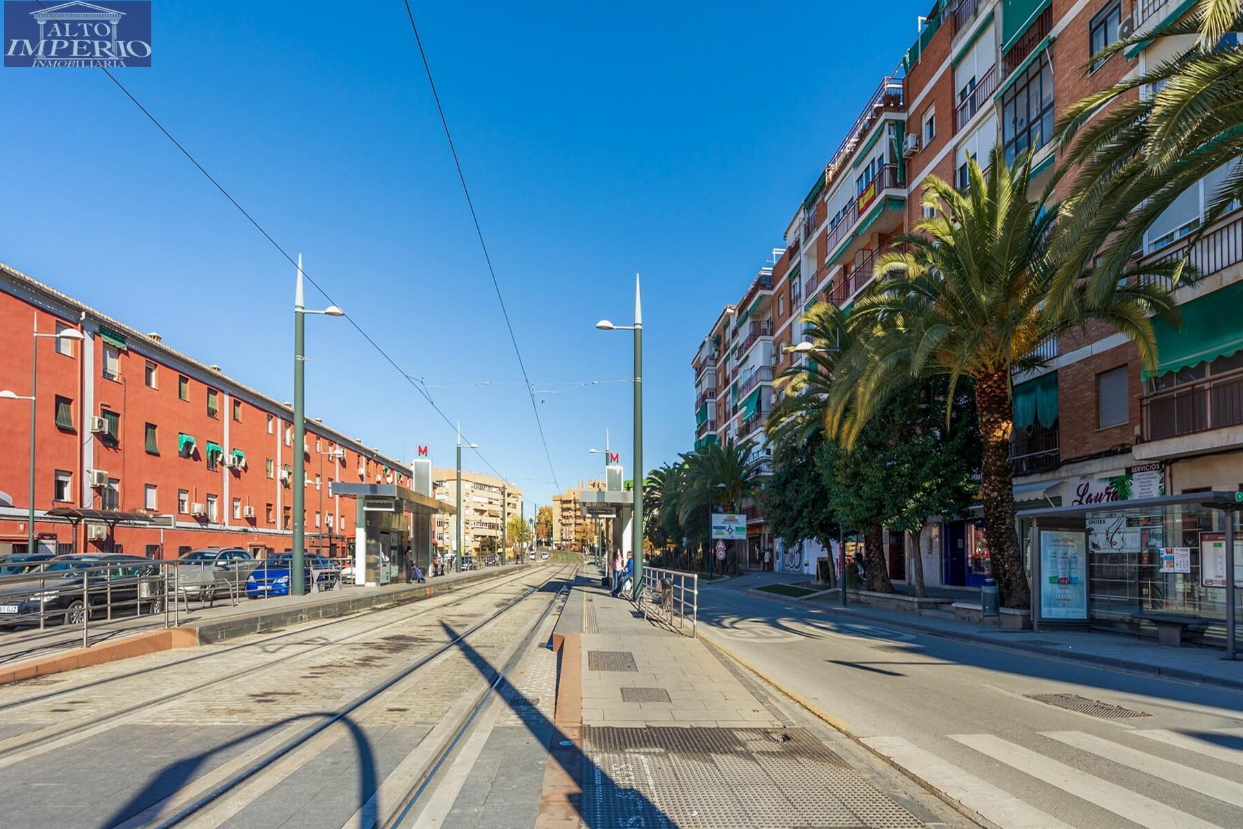 Vista exterior de Garaje en venta en  Granada Capital