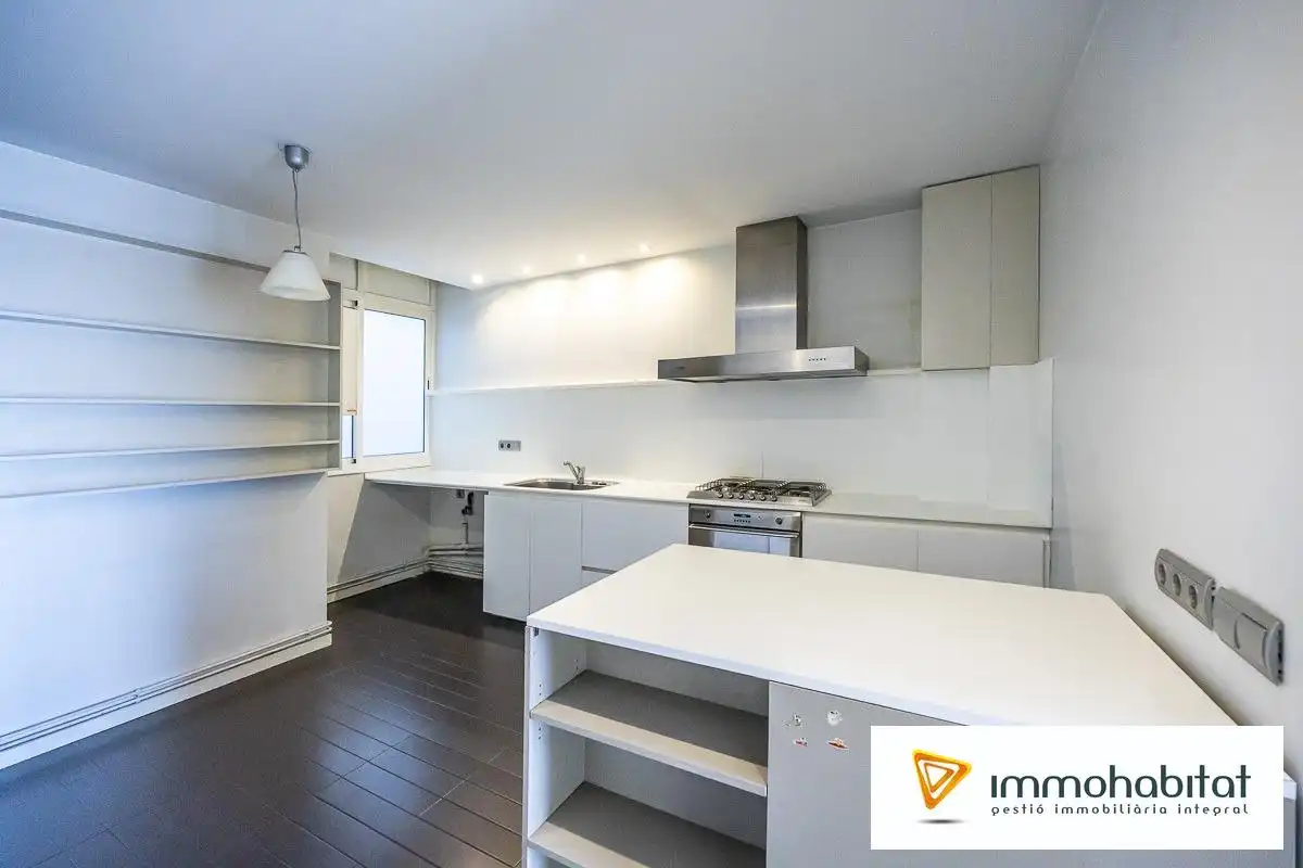 Cocina de Piso en venta en Sabadell con Aire acondicionado, Calefacción y Parquet