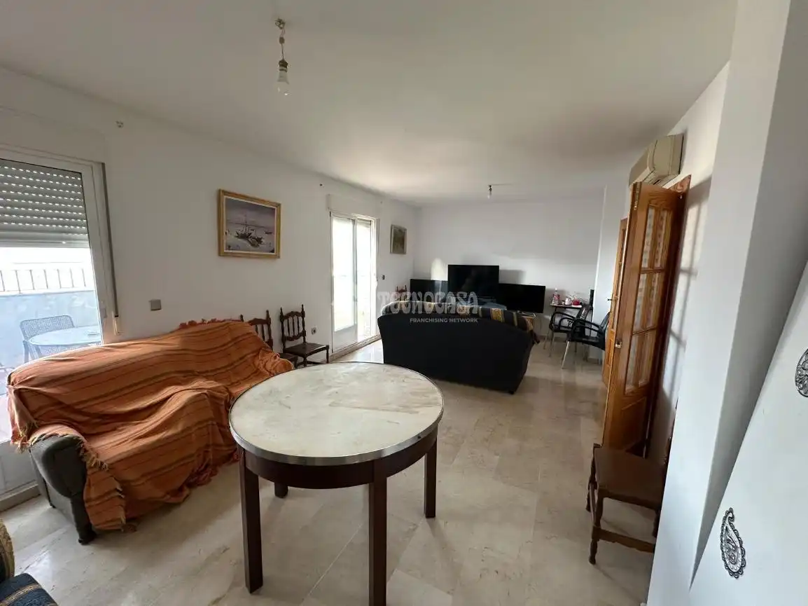 Piso con ascensor en venta en Mengíbar, imagen 3
