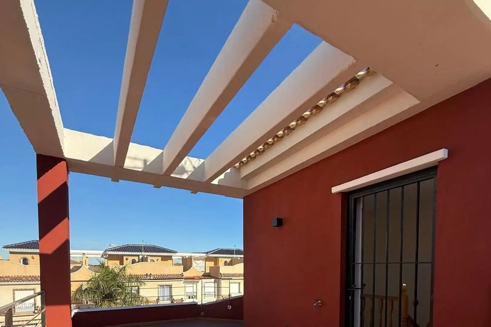 Terrassa de Casa adosada en venda en Pilar de la Horadada amb Balcó