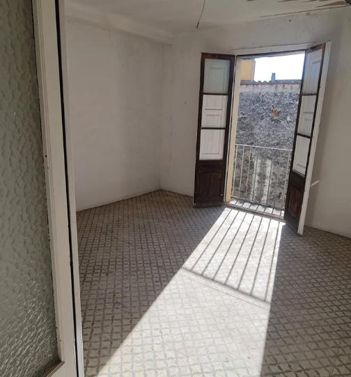 Photo 1 of Flat for sale in Olot, Girona