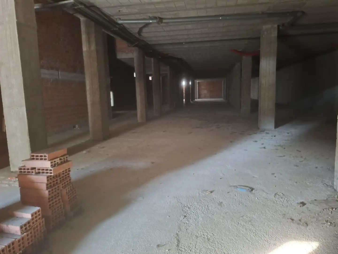 Local comercial en venda a Avenida COMPOSTILLA 70