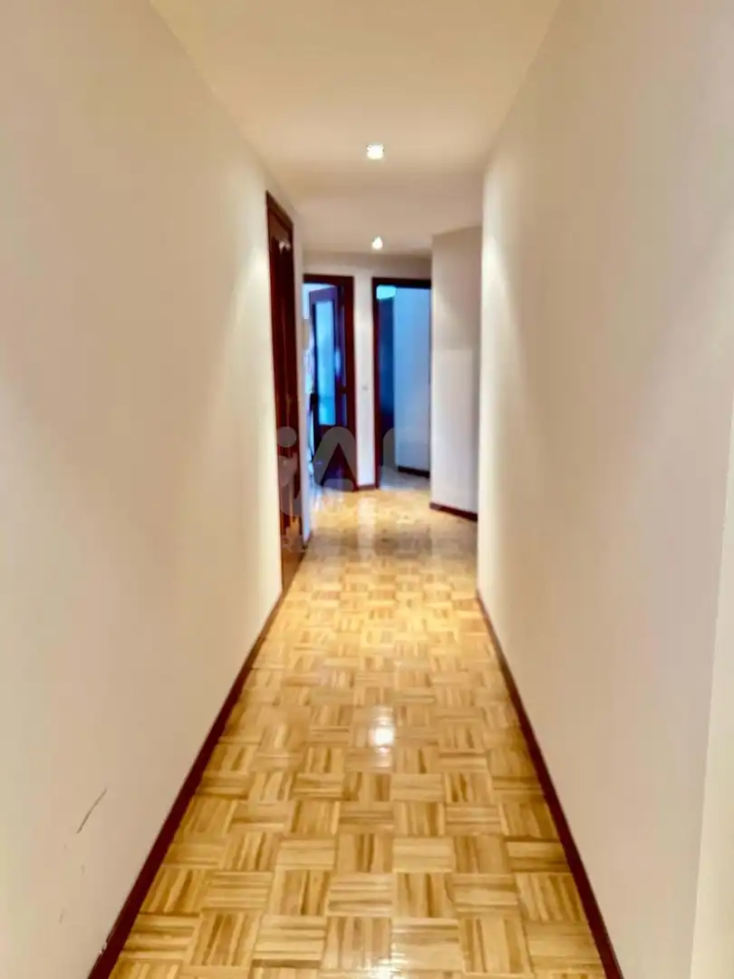 Piso en venta en La Bañeza  con Calefacción