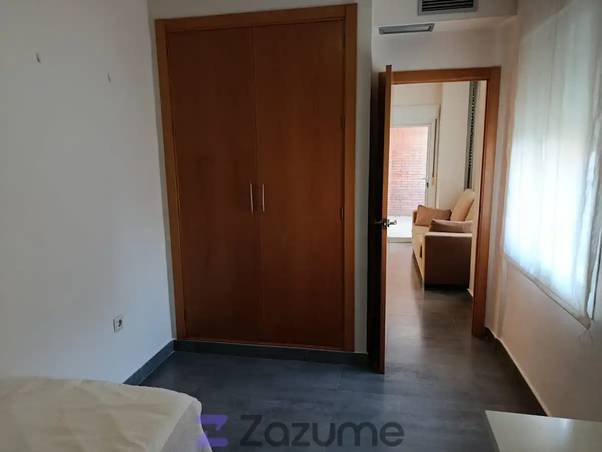 Schlafzimmer von Wohnungen zur Miete in Sevilla mit Klimaanlage, Heizung und Möbliert