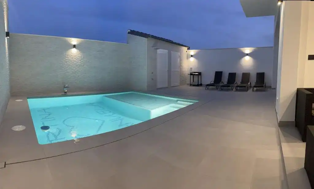 Casa amb terrassa en venda a Cañada Rosal, imagen 2