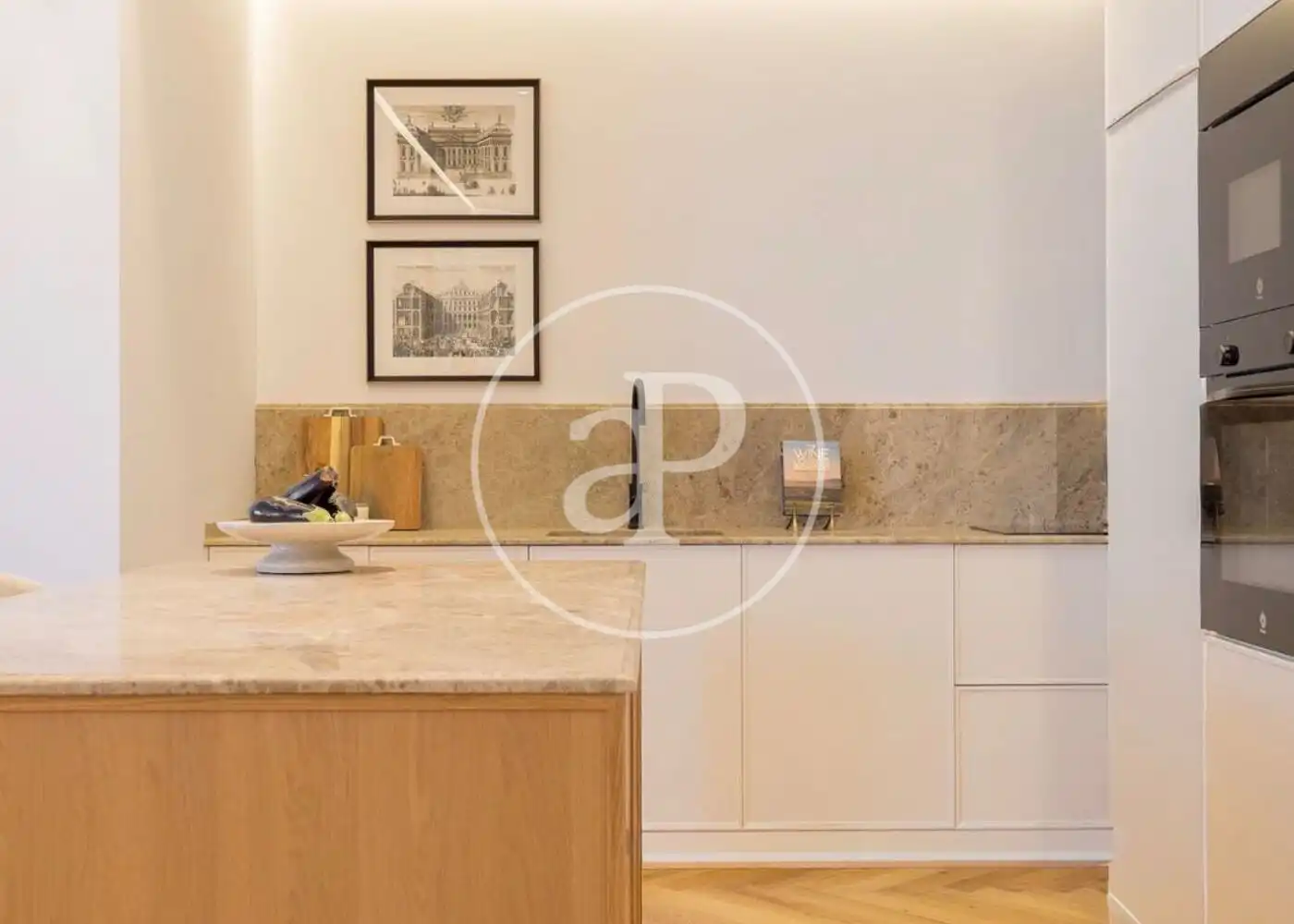 Kitchen of Flat for sale in Madrid  with Air Conditioner, Heating and Storage room