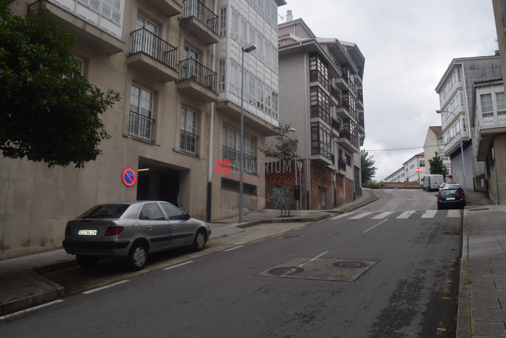 Exterior view of Garage to rent in Santiago de Compostela 