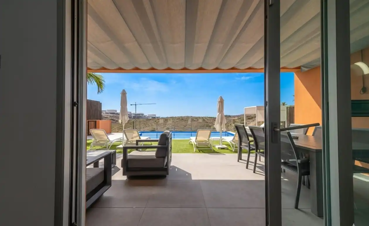 Terrassa de Casa o xalet en venda en San Bartolomé de Tirajana amb Aire condicionat, Jardí privat i Terrassa