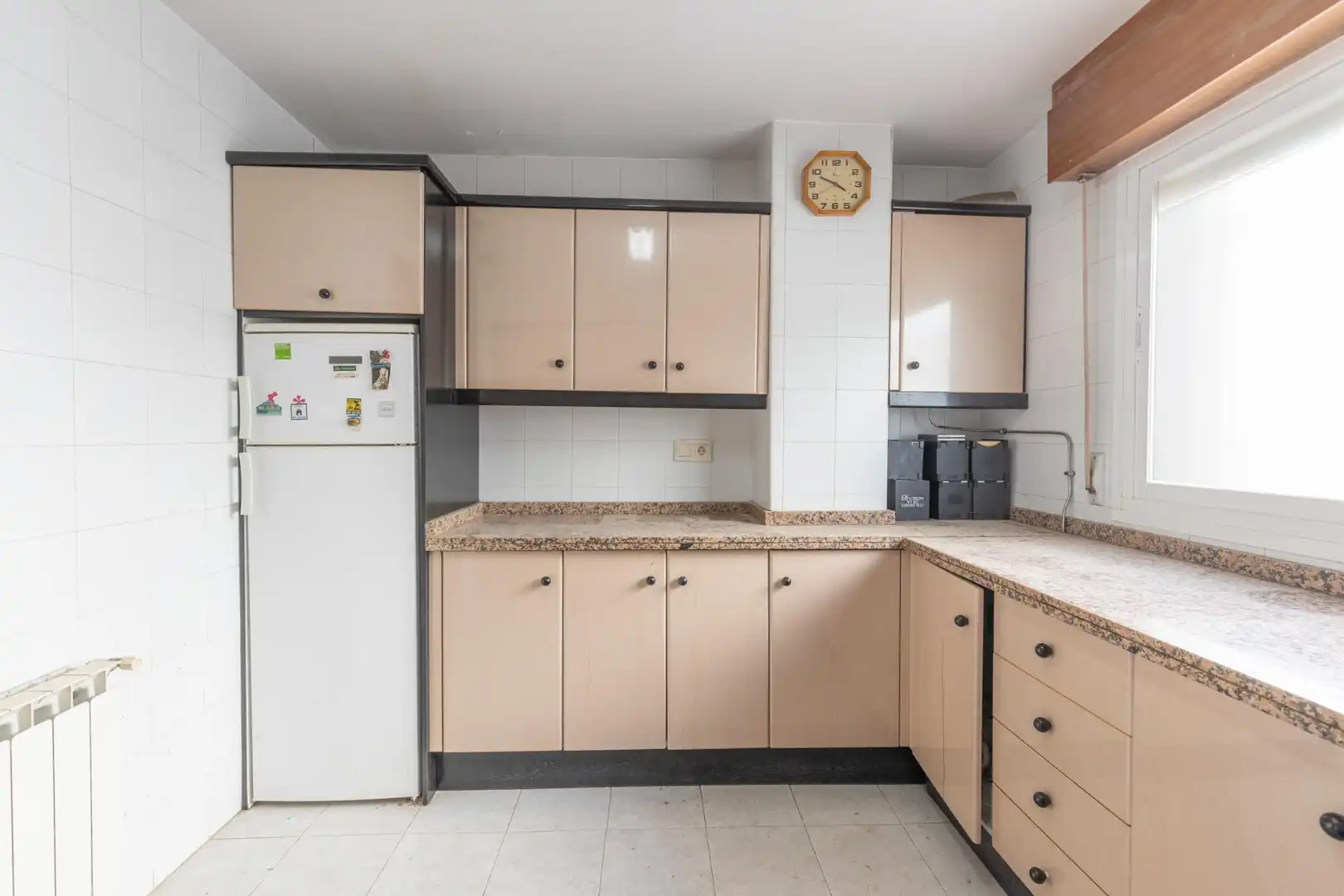 Cocina de Casa adosada en venta en Granada con Calefacción, Terraza y Trastero