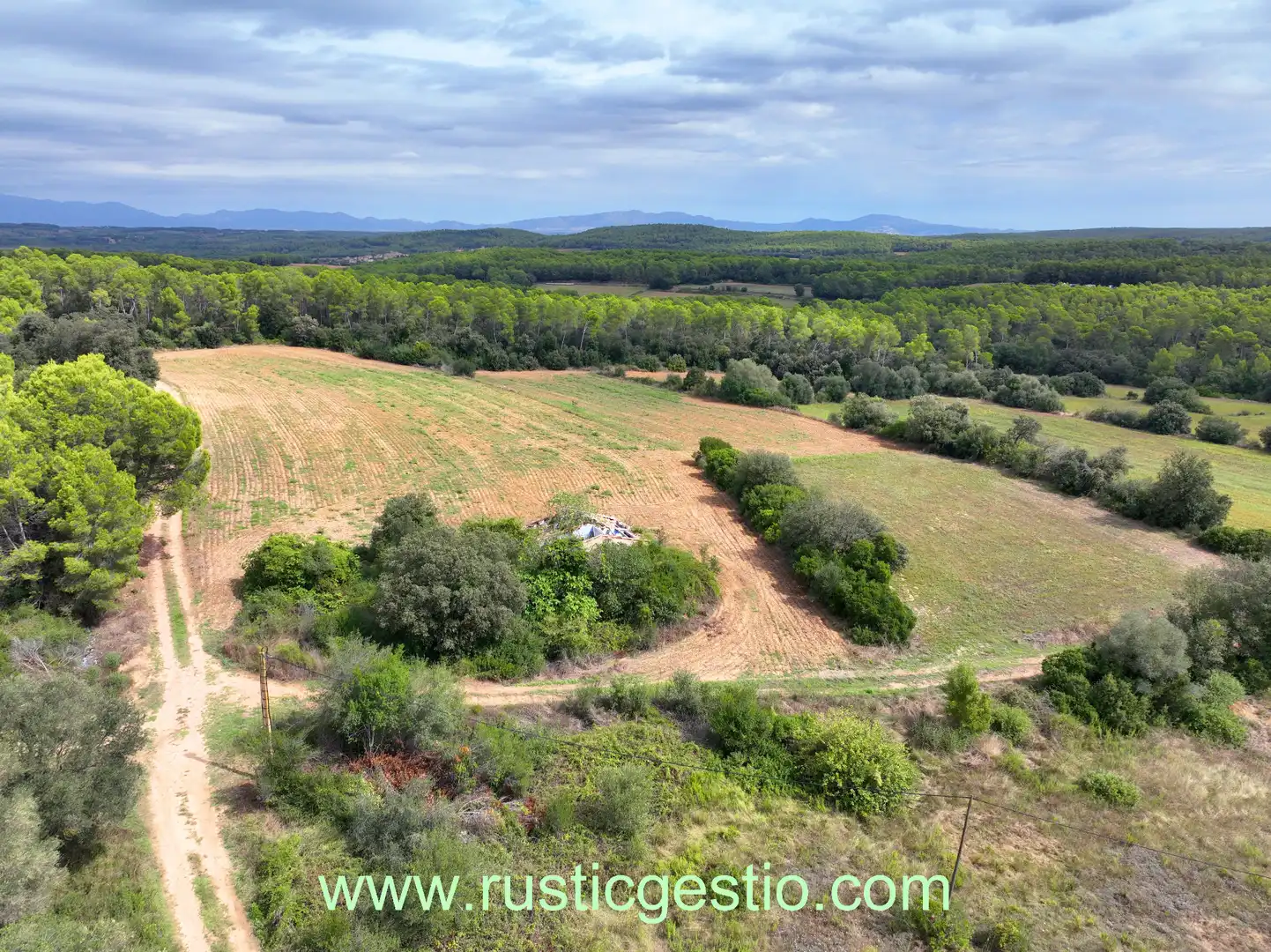 Finca rústica en venta en Vilaür con Jardín privado