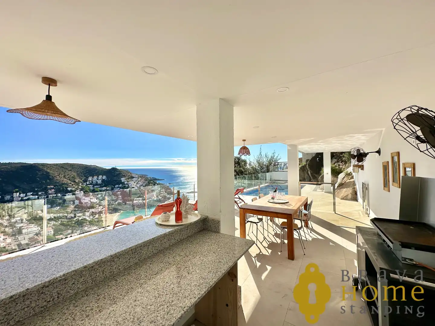 Terrassa de Casa o xalet en venda en Roses amb Aire condicionat, Jardí privat i Terrassa