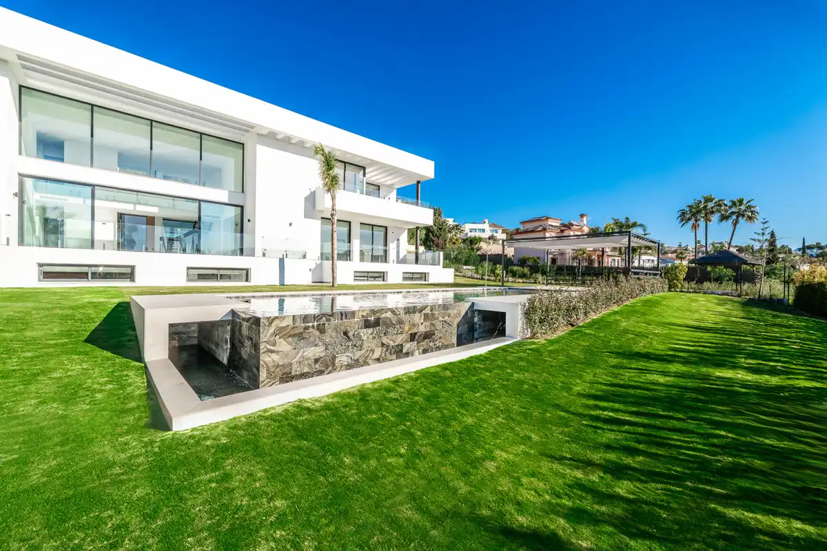 Villa mit Pool zum Verkauf in El Paraíso, imagen 20