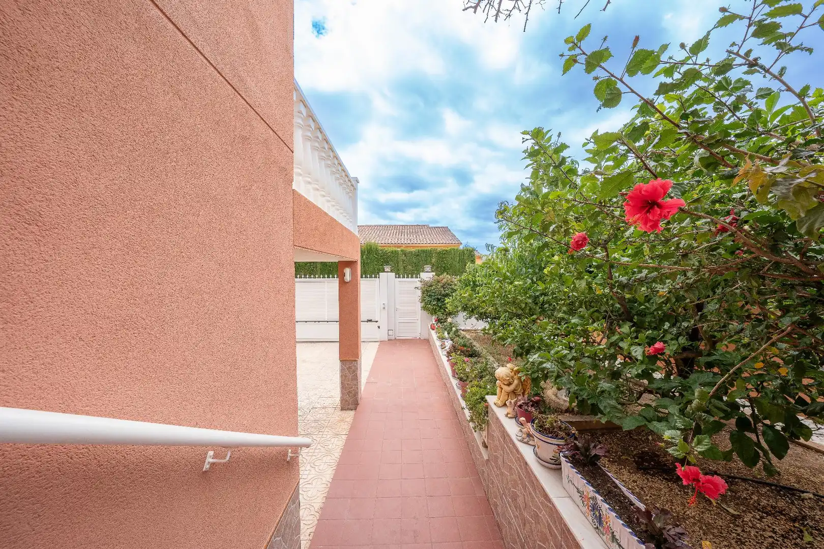 Terrassa de Casa o xalet en venda en La Nucia amb Calefacció, Jardí privat i Terrassa