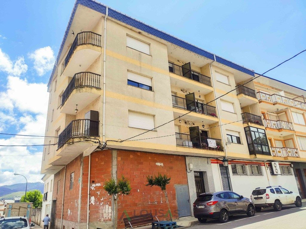 Flat for sale in N/A, Ribas de Sil