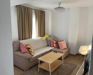 Sala d'estar de Apartament de lloguer en  Murcia Capital amb Aire condicionat, Calefacció i Moblat