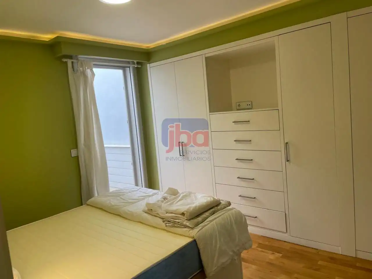 Schlafzimmer von Dachboden zur Miete in Ourense Capital  mit Heizung, Terrasse und Abstellraum