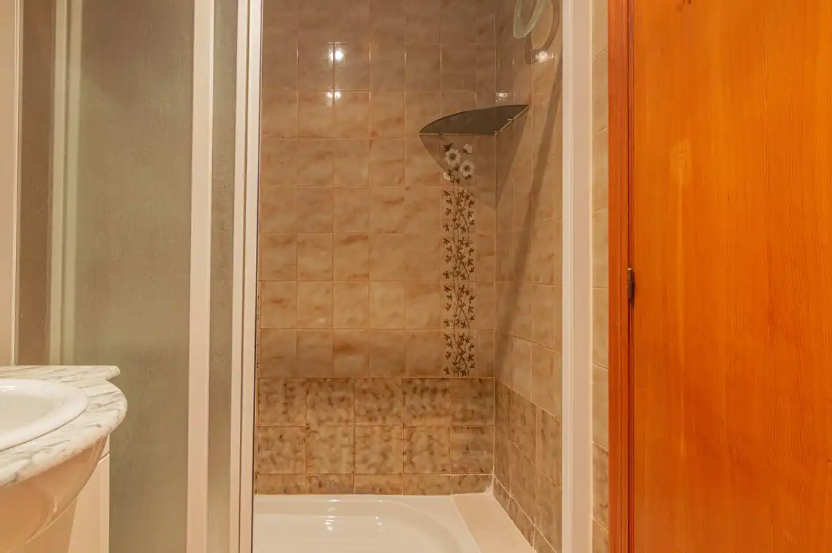 Bathroom of Flat for sale in Alberic  with Heating, Terrace and Balcony