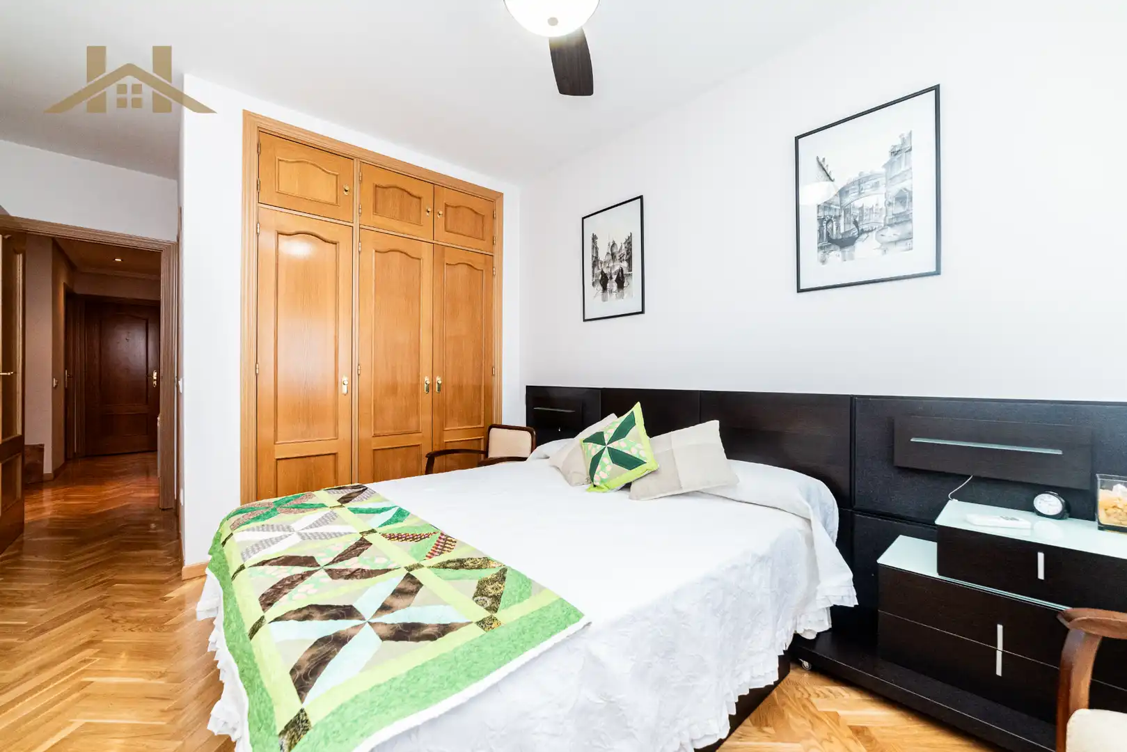 Bedroom of Houses for sale in Fuenlabrada  with Air Conditioner, Heating and Community pool