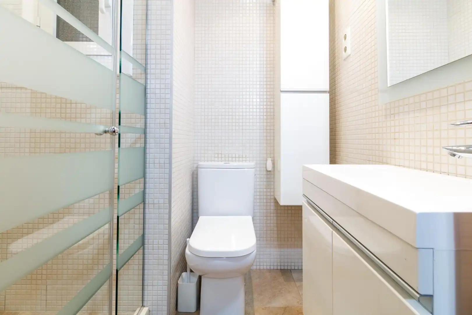 Badezimmer von Wohnung zum Verkauf in Viladecans mit Klimaanlage, Parkett und Balkon